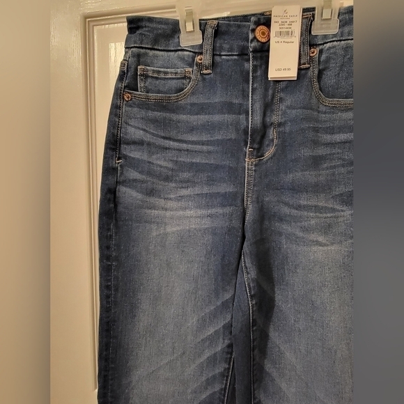 American Eagle Curvy Hi-Rise Skinny  Jeans - Picture 7 of 13